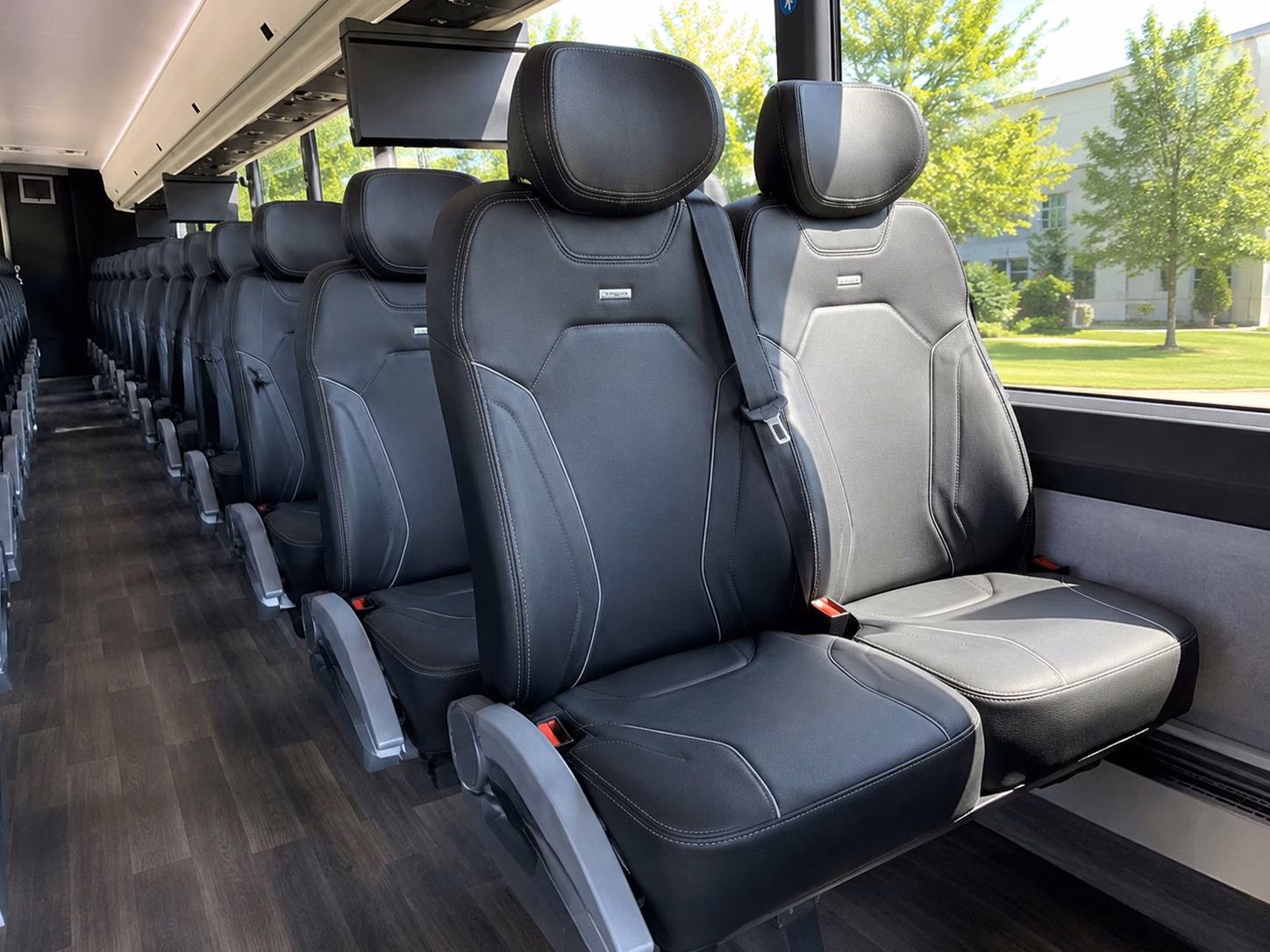 group transportation to yankee stadium and citi field from jersey city