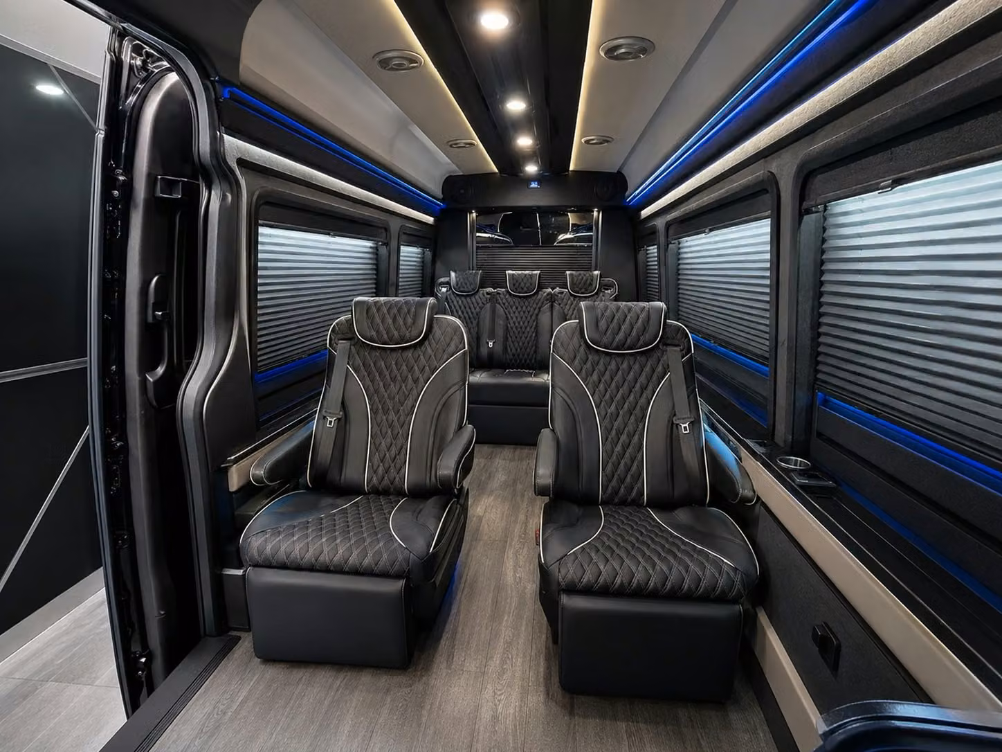 make your corporate group s airport transfers work on a tight schedule